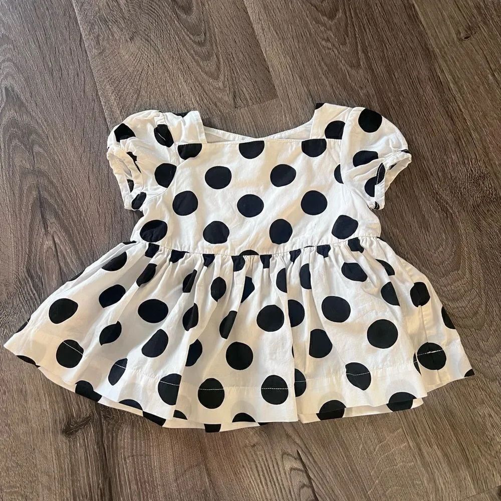 Janie and Jack Polka dot Baby dress size 12-18 months